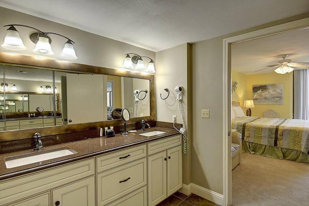 פורט ארנסס Sunrises And Ocean Views In This 2 Bedroom 2 Bath מראה חיצוני תמונה