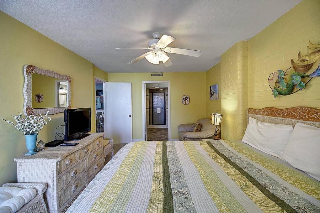 פורט ארנסס Sunrises And Ocean Views In This 2 Bedroom 2 Bath מראה חיצוני תמונה
